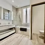 Spacious & Stylish 3 Bedroom Near Monaco Ferienhaus