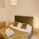 Spacious & Stylish 3 Bedroom Near Monaco * Beausoleil