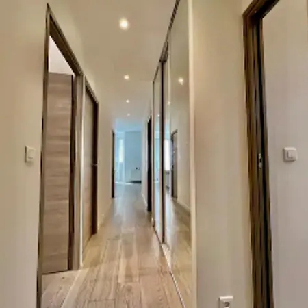 Large 4-room Town Center Near Monaco Beausoleil