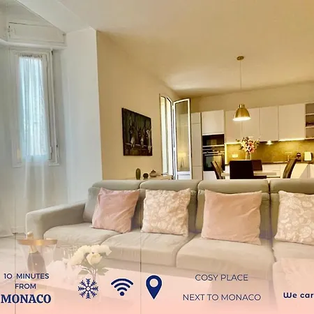 Large 4-room Town Center Near Monaco